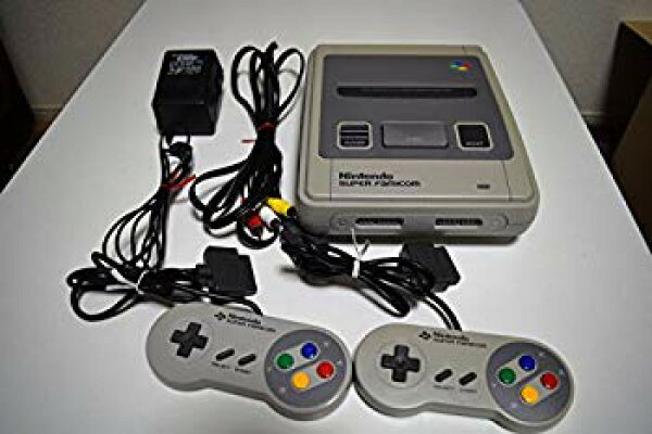 【中古】【非常に良い】スーパーファミコン本体　コントローラー・アダプタ・ケーブル セット ggw725x