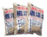 送料込み（一部除く）硬質鹿沼土 3袋セット中粒　約16L（約6kg）×3
