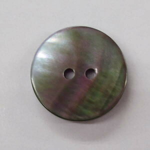 y1zL{^@@M^@18mm@1@VRfނ̂߈̕\قȂA̓pxɂĐF̌قȂ܂