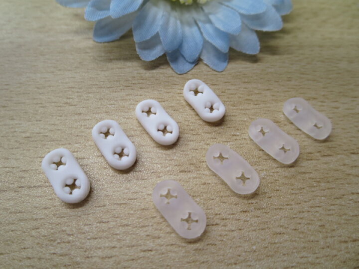 楽天市場 ブタ鼻 コードストッパー 1 5ミリ巾コード対応 4個入り レースのお店 sora 楽天市場 ブタ鼻 コードストッパー 1 5ミリ巾コード対応 4個入り レースのお店 sora