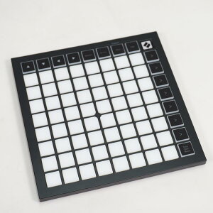 Launchpad Mini MK3 �y���_���[�W�A�E�g���b�g�����z �yAbleton Live �Ή�MIDI�R���g���[���[�z NOVATION (�A�E�g���b�g �V�i����)