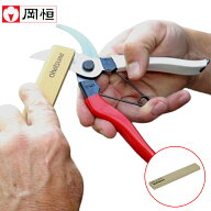 岡恒 剪定鋏用砥石 砥石 #412 ハンディ コンパクト 剪定バサミ 日本製 園芸 農作業 庭づくり ガーデニン…