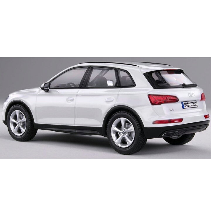 楽天市場】【 AUDI 純正 即日出荷 】モデルカー Q5 アイビスホワイト 1 