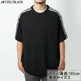 アディダス・ワイスリー／ADIDAS・Y-3 ”Y-3 SHORT SLEEVE TEE 3-STRIPES・ショート スリーブ ティー 3ストライプス”　メンズ・レディース・ロゴ入り・半袖クルーネックTシャツ(ブラック) JW7352／BLACK