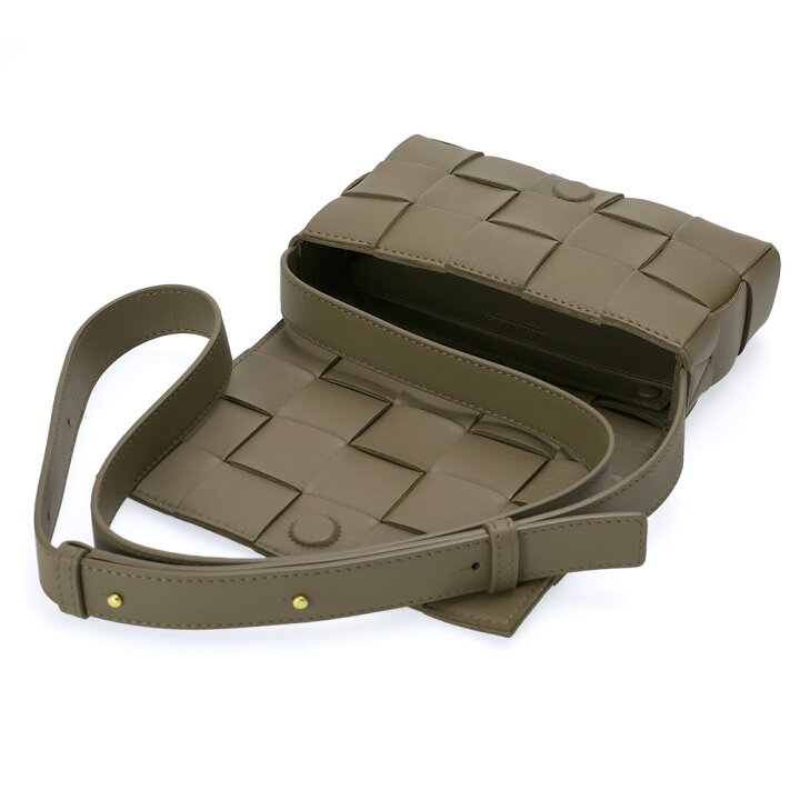 ラグ○グで購入したBOTTEGA VENETA スモールカセットショルダーバッグ