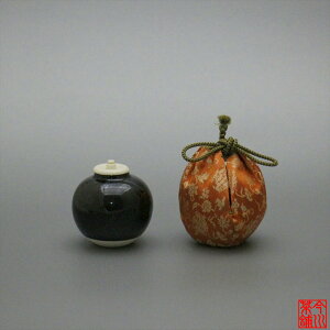 茶器 茶道具 茶入 茶道具 茶入類 、 茶器 宝づくし絵 砂金袋-N、 山川敦司作、桐共箱 新品。- 茶道具 販売の佐藤大観堂 オンラインショップ