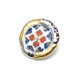 伊万里焼ブローチ。白金焼付け 縁取り花柄紋様。【工房限定オリジナル商品】【楽ギフ_包装選択】【楽ギフ_メッセ入力】