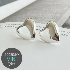 �yANNIKA INEZ �A�j�J�C�l�Y�z2025�V��@SILVER MINI HEART STUDS �~�j�n�[�g �X�^�b�Y�s�A�X�@�V���o�[
