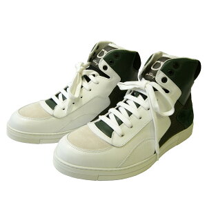 SALVATORE FERRAGAMO T@g[ tFK Xj[J[ C Y nCJbg U[ ROBERT zCg×O[ EEE 0570244
