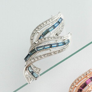 Jeweliss u[` AE[ Aurora [t NX^pF RT[W t ANZT[ Zj[ w Ǝ WGX ̓  {B [