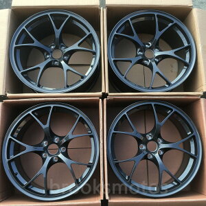 At@I GIULIA QV 20C` bO[zC[ 20X9 20x10 BRN-1485