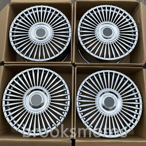 2018+ AEfB Q8 SQ8 20X8.5 ItZbg 20 20C` N[X^CzC[ BRN-1366