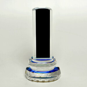 位牌 モダン クリスタル位牌 裕 4.5寸 レインボーに輝く位牌 中黒アクリル板 1枚入 送料無料 文字入れ 無料 サービス