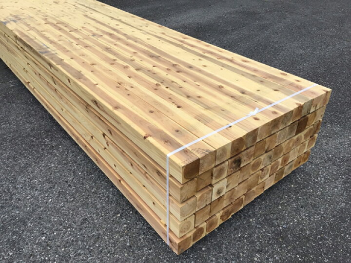 楽天市場】杉角材 節あり 未乾燥 3000×90×90ミリ母屋/大引き/パーゴラ 