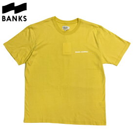 【20%OFF】BANKS バンクス LABEL TEE - YELLOWTAIL メンズ Tシャツ 半袖 ハイブリッド 水陸両用 給水速乾 接触冷感