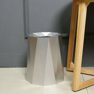  S~ 12L k Vv  _Xg{bNX Ȃ rO Lb` oX[ sNS[h [Y