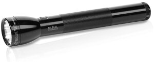 MAG-LITE(�}�O���C�g) ��O����F3rd Generation �y�{�̐F�F�u���b�N�z MAGLITE 3D LED�}�O���C�g ML300L-S3016�iST33016�j, Black�y�P1�A���J���d�r×3�{ / ���邳MAX�F625���[�����z