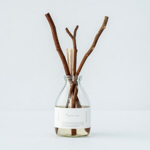 アロマ Odai ヒメシャラ リードディフューザー M/N スティック型 天然素材 天然由来精油 天然由来芳香蒸留水 ヒノキスティック付き 芳香期間約1.5ヶ月 ローカルメイド ルームフレグランス 芳