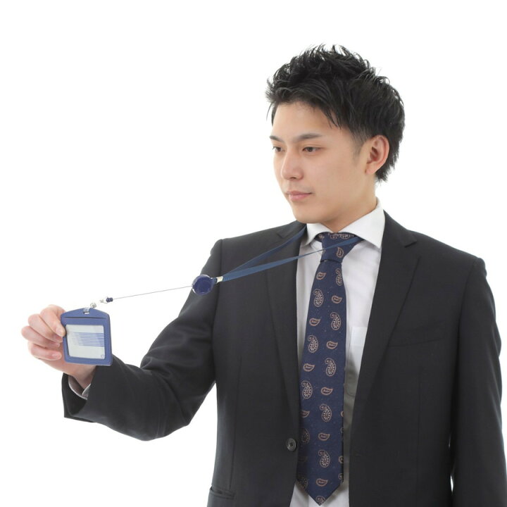 楽天市場】カードホルダー ネームホルダー 社員証 ケース カードホルダー ネックストラップ idカードホルダー パスケース 革 本革 横型 革職人 おしゃれ idカードケース リール ネックストラップ 付き ブランド ねーむほるだー 名札入れ 社員証ケース 2枚 リール付き ... 楽天市場】カードホルダー ネームホルダー 社員証 ケース カードホルダー ネックストラップ idカードホルダー パスケース 革 本革 横型 革職人 おしゃれ idカードケース リール ネックストラップ 付き ブランド ねーむほるだー 名札入れ 社員証ケース 2枚 リール付き ...