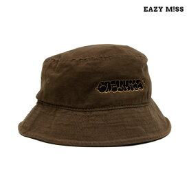 【EAZY M!SS】BOM LOGO BUCKET HAT dirt brownイージーミスス スケートボードハット 帽子