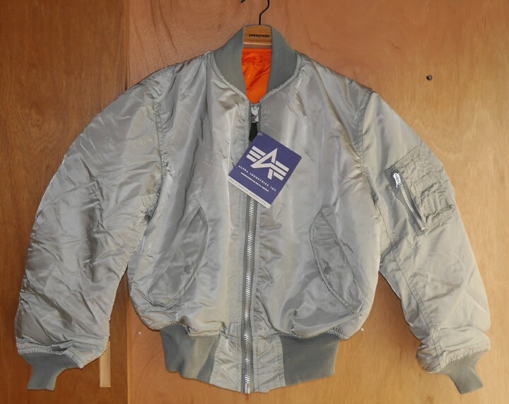 楽天市場】ALPHA INDUSTRIES(アルファ インダストリーズ社) MA-1(B-15D 