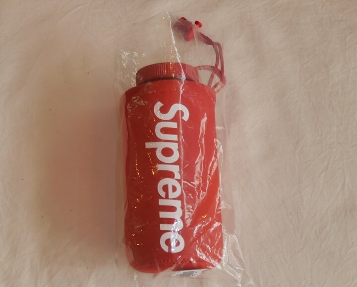 楽天市場】SUPREME(シュプリーム) Nalgene 32 OZ. Bottle Red(ナルゲン  