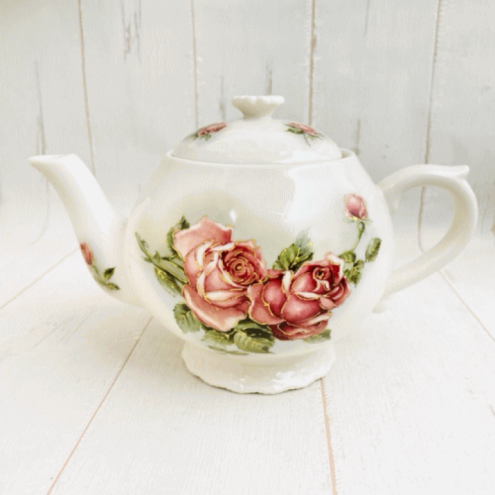 ロマン型オルゴールティーポット　他3アイテム食器　ロワイヤルローズ ロマン型オルゴールティーポット 他3アイテム食器 ロワイヤルローズ