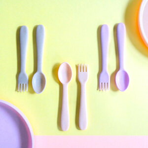 スプーン&フォーク 14cm キッズ ユニバーサル ( 食洗機対応 スプーン フォーク カトラリー 子ども用 軽い 丈夫 エコ 自然由来 おしゃれ アウトドア 持ち運び )【39ショップ】