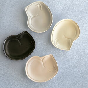 プレート 11cm ガット 陶器 瀬戸焼 ( 食洗機対応 電子レンジ対応 小皿 銘々皿 薬味皿 皿 お皿 雑貨 インテリア 動物 アニマル ねこ ネコ 猫 菓子皿 置き物 ディスプレイ アクセサリー 小物入れ