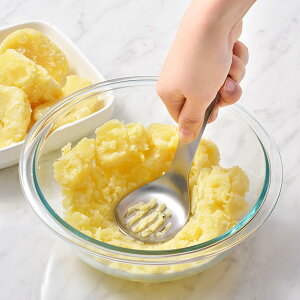 マッシャースプーン ステンレス製 食洗機対応 箱入り ( ポテトマッシャー ミニマッシャー 下ごしらえ キッチンツール じゃがいも つぶし器 ポテトサラダ 卵 ゆで卵 潰す 離乳食 調理用品