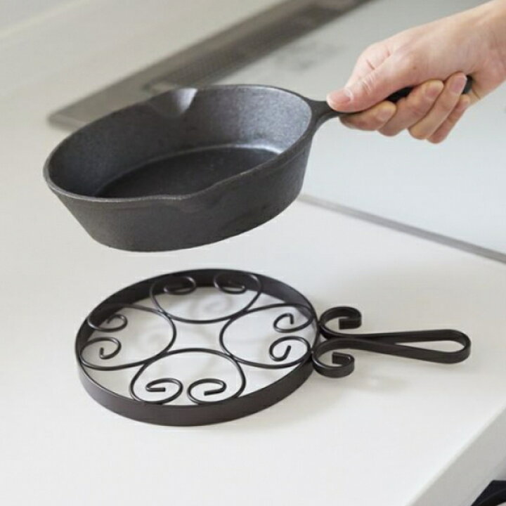 楽天市場 鍋敷き 持ち手付き Haganege 炭素鋼 トリベット なべしき 鍋敷 キッチン用品 キッチン雑貨 キッチン小物 台所用品 キッチングッズ キッチン便利グッズ おしゃれ 39ショップ インテリアパレット