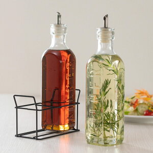  KILNER 600ml 2{Zbg Oil Bottles & Metal Rack i Li[ {g IC{g rlK[{g BlK[{g KX{g t H@Ή tꂵɂ  jy