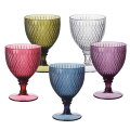 【おしゃれなカラーワイングラス】特別な日に使いたくなる色付きワイングラスのおすすめは？