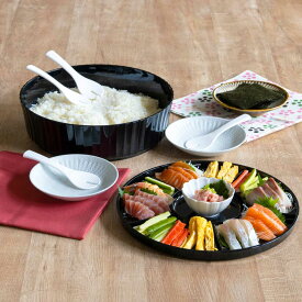 寿司桶 おウチで楽しい プラスチック 手巻き・ちらし寿司パーティーセット 6点セット （ 5合 すし 桶 おけ 飯台 すし桶 しゃもじ 日本製 手巻き寿司セット 食器 お皿 オードブル皿 パーティー 大皿 しゃもじ付き 手巻き寿司 ）【39ショップ】