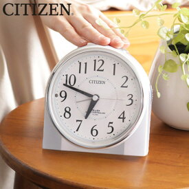 目覚まし時計 シチズン CITIZEN 電波時計 ネムリーナリング （ 送料無料 置時計 インテリア アナログ 電波目覚まし時計 アラームクロック 電波 目覚し時計 明暗センサー 自動 光る ライト 秒針 停止 スヌーズ ステップ秒針 寝室 ） 【39ショップ】