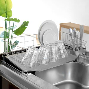 水切りラック 幅30cm シンクサイド スペース水切り ワイド ステンレス ( 日本製 燕三条 カトラリーポケット付き 水切りカゴ 水切りかご 水切りバスケット 大容量 おすすめ 自動排水 )【39シ