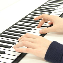 楽天市場 ピアノ 電子ピアノ コンパクト 61鍵盤 ロールアップピアノ 送料無料 ロールピアノ 電子ロールピアノ 電子キーボード 巻ける 折りたたみ 持ち運び ポータブル たためる スタンド不要 コンパクト シリコンピアノ 楽器 録音機能 39ショップ インテリア