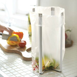 山崎実業 Plate キッチンエコスタンド プレート ( ポリ袋ホルダー ゴミ箱 ごみ箱 卓上スタンド ゴミ袋スタンド 三角コーナー スタンド エコホルダー 水切り 水筒 乾燥 エコスタンド ポリ袋ス