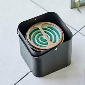 山崎実業 tower そのまま入れられる蚊取り線香収納ポット タワー 角型 丸型 （ 4903208057523 蚊取り線香 ケース 蚊遣り入れ 蚊取り線香入れ 30巻缶用 収納 おしゃれ 蓋付き 持ち手付き ）【39ショップ】