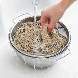 ザル＆ボウル2点セット 取っ手付き ステンレス製 日本製 水切りしやすいザル・ボールセット （ ざる ぼうる セット ステンレス キッチンボウル 両手付きザル 23cm ざるセット ぼうるセット 水切り 湯切り 便利グッズ ） 【39ショップ】