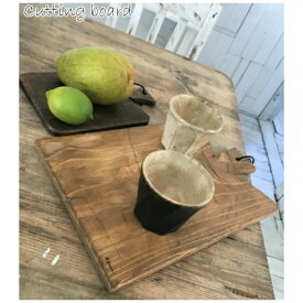 カッティングボード 木製 キッチン用品 調理器具 取っ手付き おしゃれ カフェ 天然木 ジャコビーン