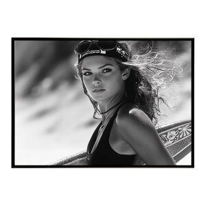 サーフガール モノクロ 海 サーフィン サーフボード 美女 1980s レトロ セピア ポスター インテリア おしゃれ プリントポスター フォト オシャレ アート 写真 ビーチ 海岸 夏 お洒落 a0 a1 a2 a3 a4