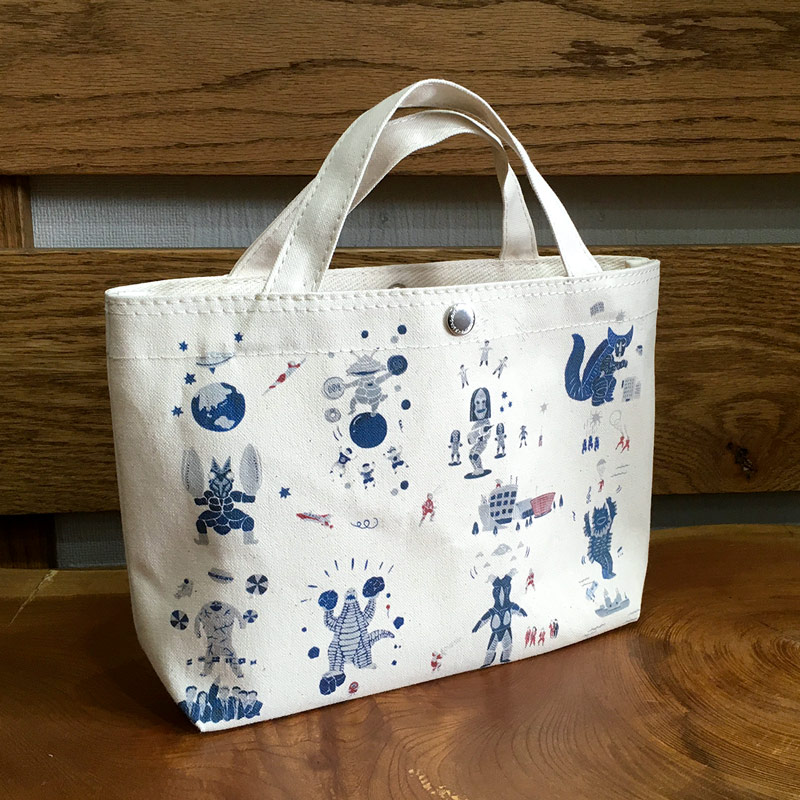楽天市場】ウルトラマン/純綿１１号帆布バッグインバッグ : 犬印鞄