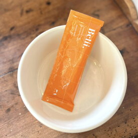 おやつサンプル付き 犬 おやつ 無添加 国産Belii. ベリー ボーンブロススープ健康サポートに 「食が細い子、水分不足な子に」鶏肉をじっくり骨ごと煮込んで栄養価の高いエキスが溶け出たスープです。 犬 スープ 無添加 足腰 関節 コラーゲン 水分補給【ラン1】