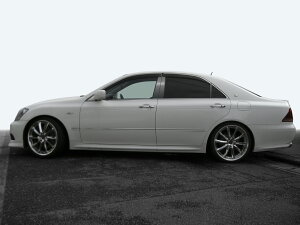 【ハイクオリティー】18系クラウン ステンレス ピラー ヘアラインブラック INVENTER/grow/ピラーパネル/メッキピラー/車パーツ/鏡面