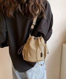【週末限定】全品5％OFF実施中｜ バッグ ショルダーバッグ ナイロン メッシュ ポケット 巾着 巾着バッグ ミニバッグ スポーツバッグ 男女兼用 ユニセックス 鞄 服飾雑貨 韓国ファッション 春 夏 秋 冬 オフィス カジュアル ストリート レトロ レディース