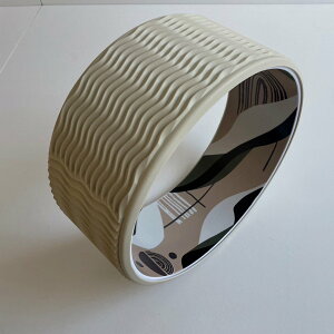 THEY K戵X KzC[  [K ROLL YOGA ut B THEY [C ďC CXgN^[ KObY Kpi VR  13Z` K KO N