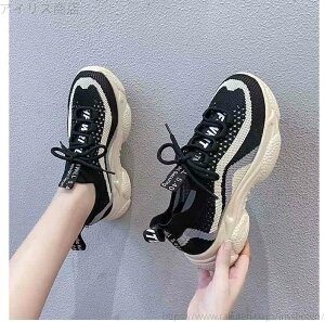 yzy ʋC bV jbg Xj[J[\[  X|[cT_ fB[X Xj[J[T_