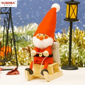 店内全品対象エントリーで＋P5倍★ノルディカニッセ そりに乗ったサンタ NRD120072 木製 人形 デンマーク クリスマス プレゼント ギフト 飾り 窓 子供 大人 おもちゃ 北欧 インテリア
