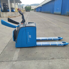 【BYD正規輸入品】電動パレットトラック 3.0t 3000kg ハンドリフト フォークリフト リン酸鉄リチウムイオンバッテリー搭載 P30PS-VII 立ち乗り式 ステオン 倉庫 物流 大荷重 高効率モーター 静音 メンテナンスフリー 保証付き